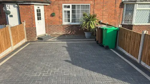 Click Here To Enlarge This Photo Of Herringbone Paved Driveway In Nottingham
