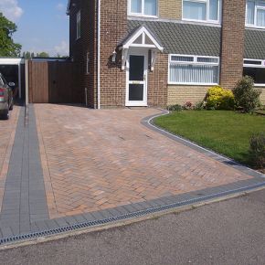 New block Paving Drive Sutton-In-Ashfield: Click Here To View Larger Image
