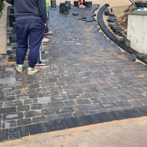 Block paving driveway in Derby: Click Here To View Larger Image